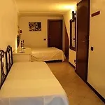 阿菲塔卡马雷洛蓝朵酒店 招待所 3*