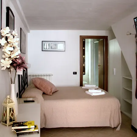 Rollando 3* Βερνάτσα