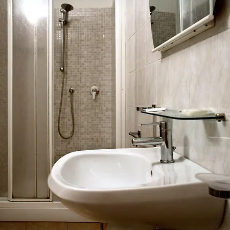 Πανσιόν Rollando Βερνάτσα