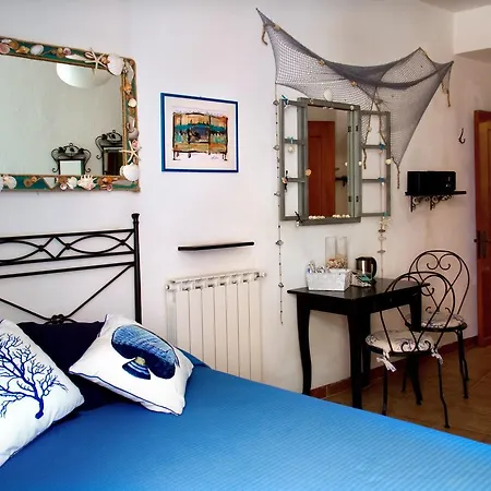 アフィッタカメレ ローランド 3*