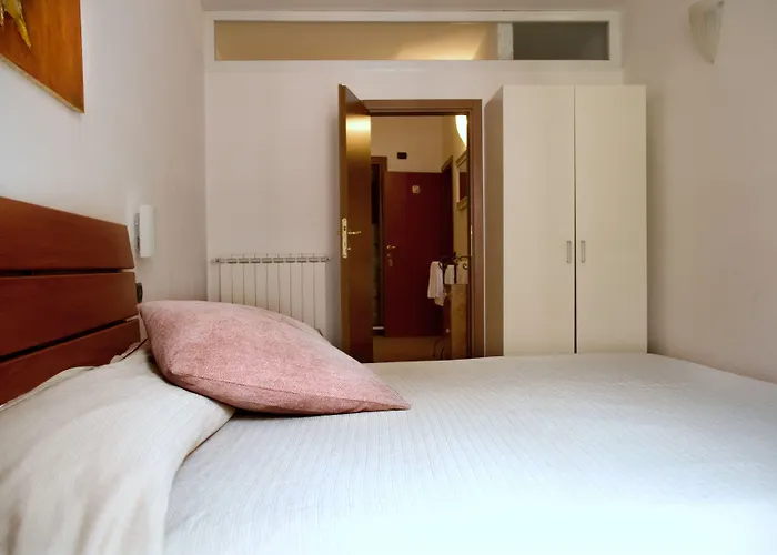 Guest house Rollando 3*