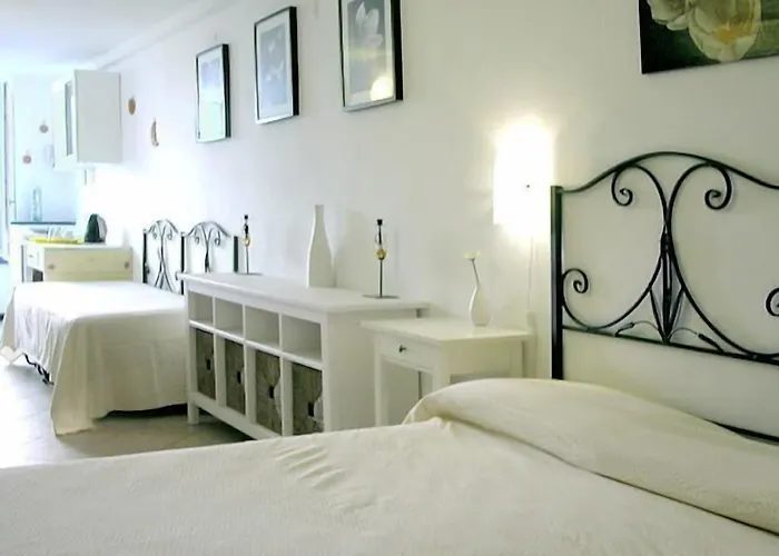 Guest house Rollando 3*